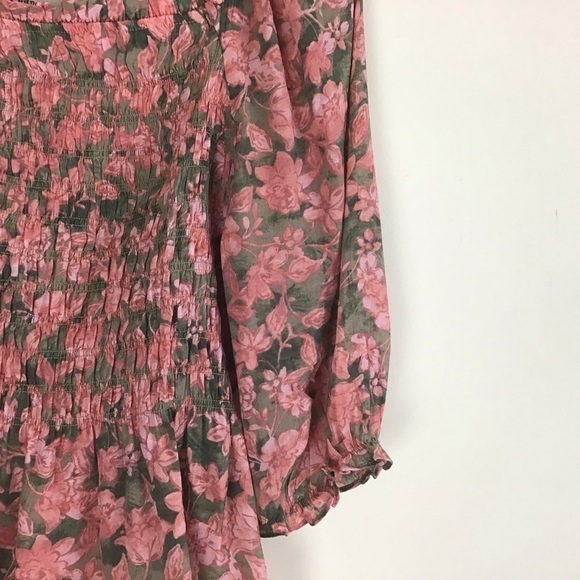 Nanette Lepore puff sleeve peasant blouse. Size Large. NWT - Picture 4 of 8